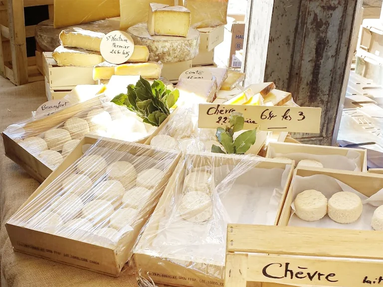À Aix-en-Provence, les marchés du samedi durent plus longtemps
