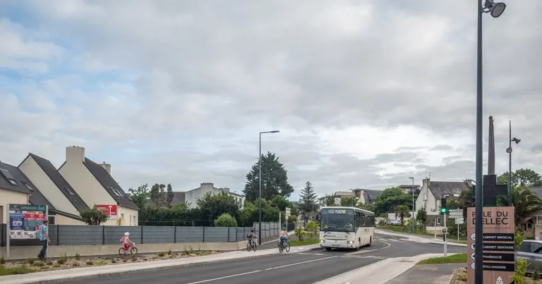 À Plouzané, près de Brest, les trajets changent à un carrefour clé