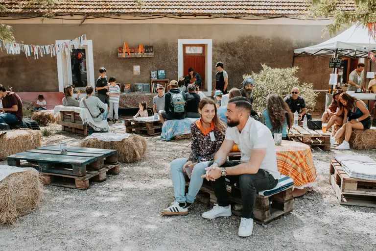 À Fabrègues, Sans chichi ouvre sa guinguette gratuite