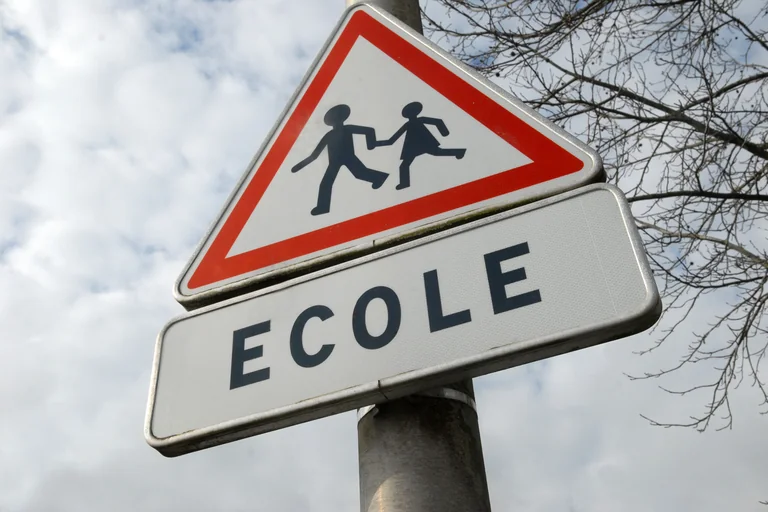 À Alès, des volontaires attendus devant les écoles