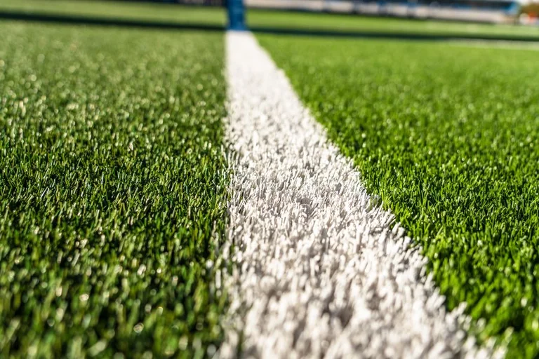 À Colomiers, le rugby gagne un terrain toute météo